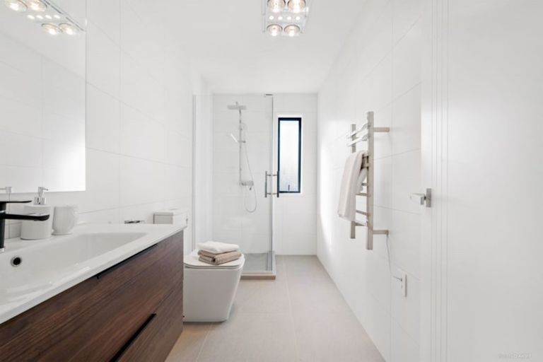 Photo of property in 62 Donegal Park Drive, Flat Bush, Auckland, 2019