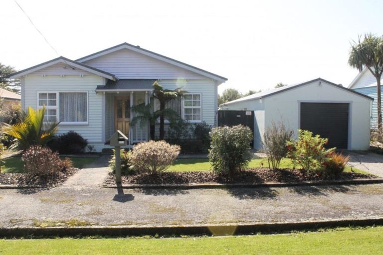 Photo of property in 5 Roebuck Street, Westport, 7825