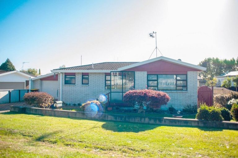 Photo of property in 16 Christie Avenue, Te Awamutu, 3800