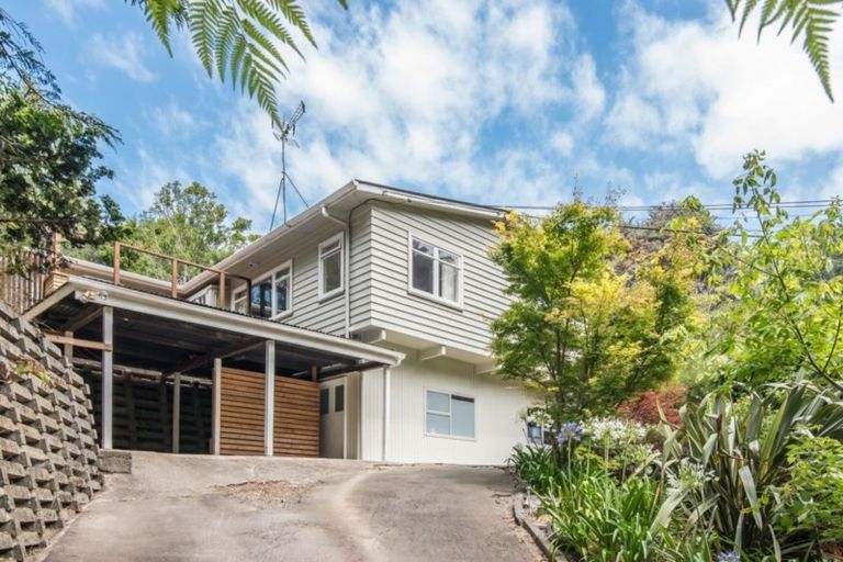 Photo of property in 23 Wyndham Road, Pinehaven, Upper Hutt, 5019