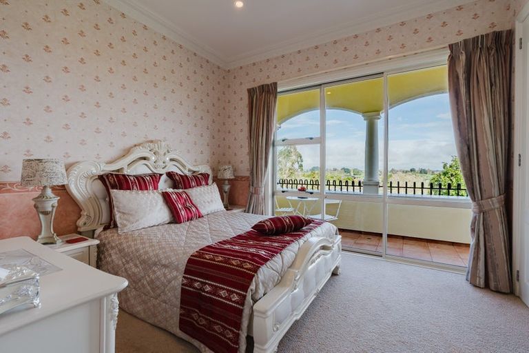 Photo of property in 170 Foster Road, Temple View, Hamilton, 3290