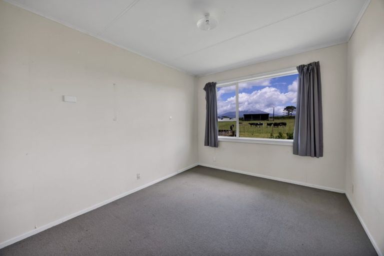 Photo of property in 198 Beaconsfield Road, Midhirst, Stratford, 4394