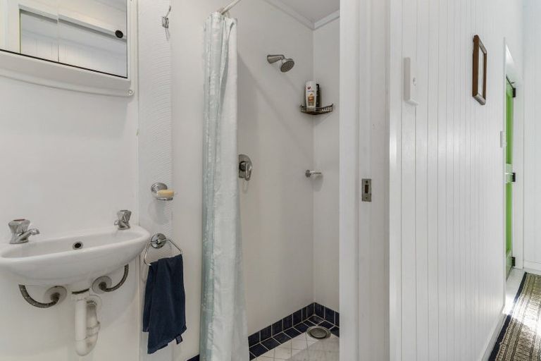 Photo of property in 246a Beverley Terrace, Whangamata, 3620