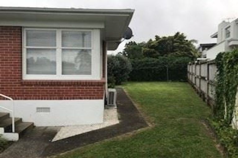 Photo of property in 6/19 Lake Pupuke Drive, Takapuna, Auckland, 0622