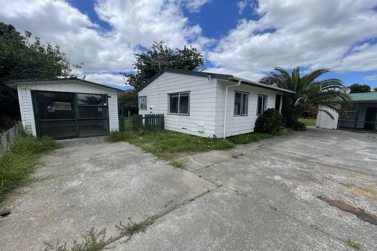 Photo of property in 12 Burundi Avenue, Clendon Park, Auckland, 2103