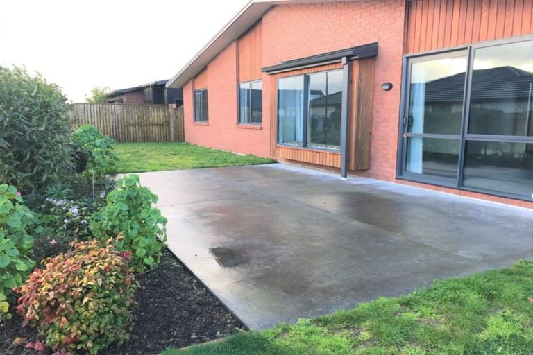 Photo of property in 40 Jarrett Terrace, Leamington, Cambridge, 3432