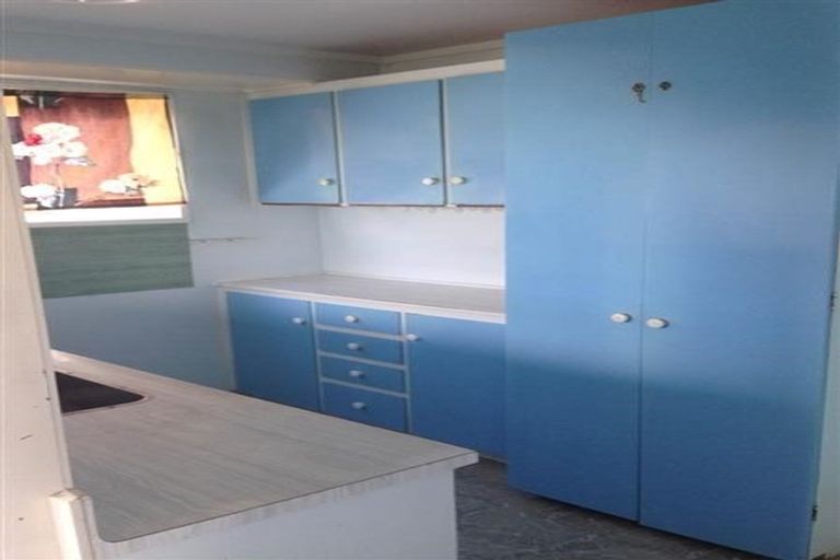 Photo of property in 34 Glenbervie Crescent, Massey, Auckland, 0614