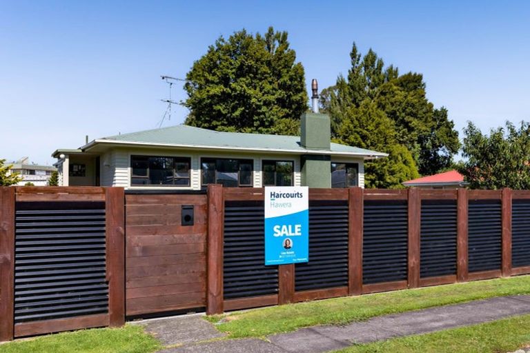 Photo of property in 61 Stanners Street, Eltham, 4322