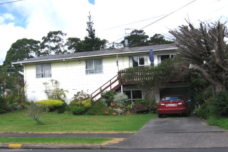 Photo of property in 67 Woodside Road, Massey, Auckland, 0614