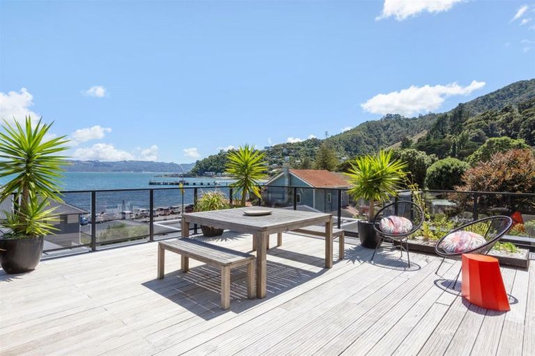Photo of property in 616a Marine Drive, Days Bay, Lower Hutt, 5013