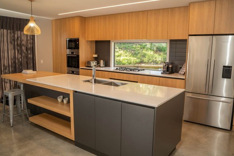 Photo of property in 11 Pike Place, Ferndale, New Plymouth, 4310