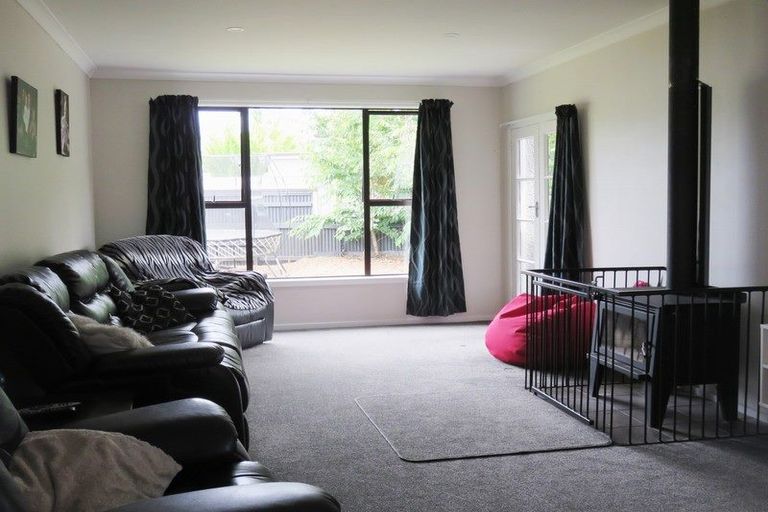 Photo of property in 35 Mill Road, Waimate, 7924