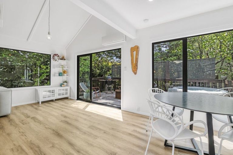 Photo of property in 1/91 Balmain Road, Birkenhead, Auckland, 0626