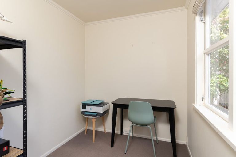 Photo of property in 7 Motukaraka Point, Pauatahanui, Porirua, 5381