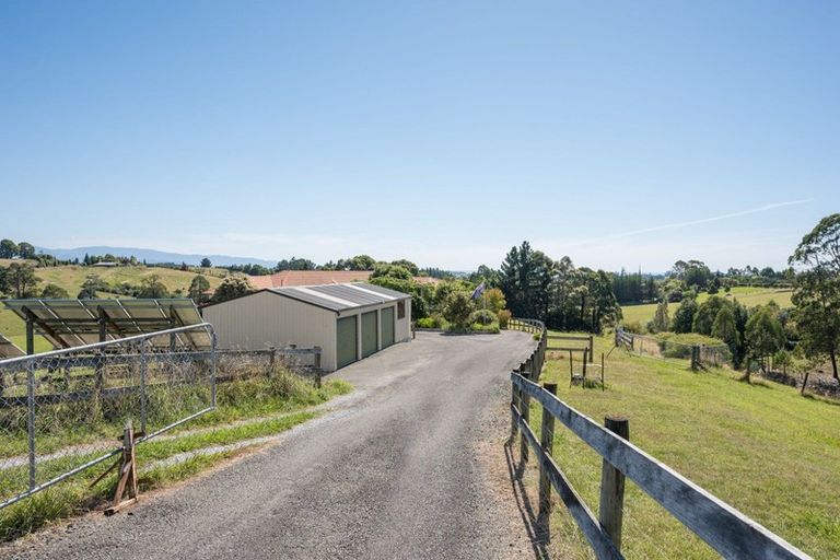 Photo of property in 76 Stagecoach Road, Upper Moutere, 7173