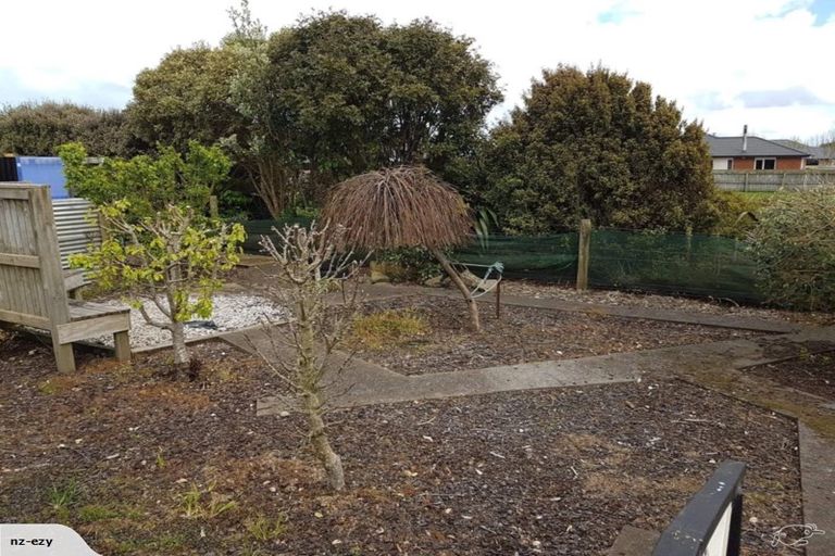 Photo of property in 295 Glover Road, Hawera, 4675