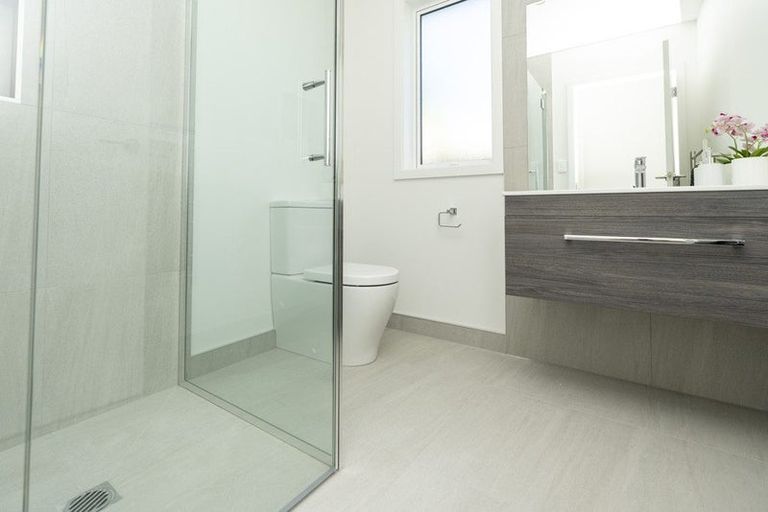 Photo of property in 2c Mullane Street, Hillcrest, Hamilton, 3216