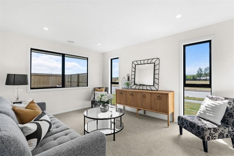 Photo of property in 51 River Stone Drive, Halswell, Christchurch, 8025