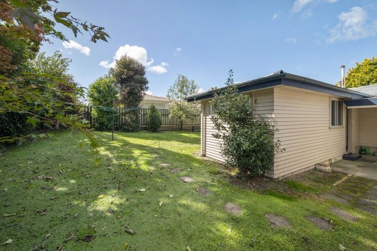 Photo of property in 25 Robertson Street, Glenholme, Rotorua, 3010