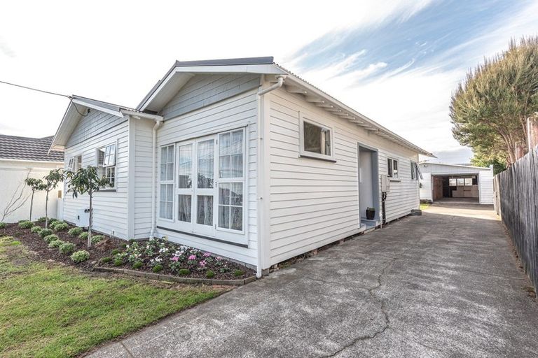 Photo of property in 59 Maxwell Avenue, Durie Hill, Whanganui, 4500