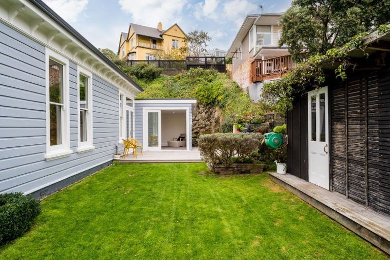 Photo of property in 103 Bedford Street, Saint Clair, Dunedin, 9012