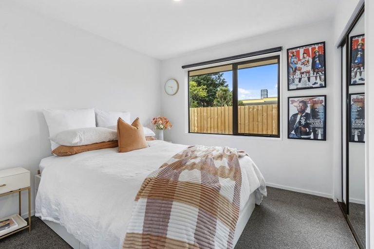 Photo of property in 2/71 Shirley Road, Shirley, Christchurch, 8013