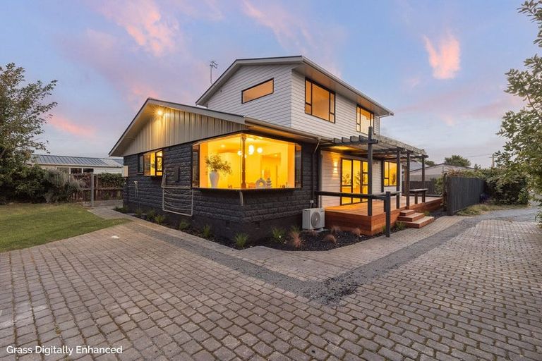 Photo of property in 385a Pine Avenue, South New Brighton, Christchurch, 8062