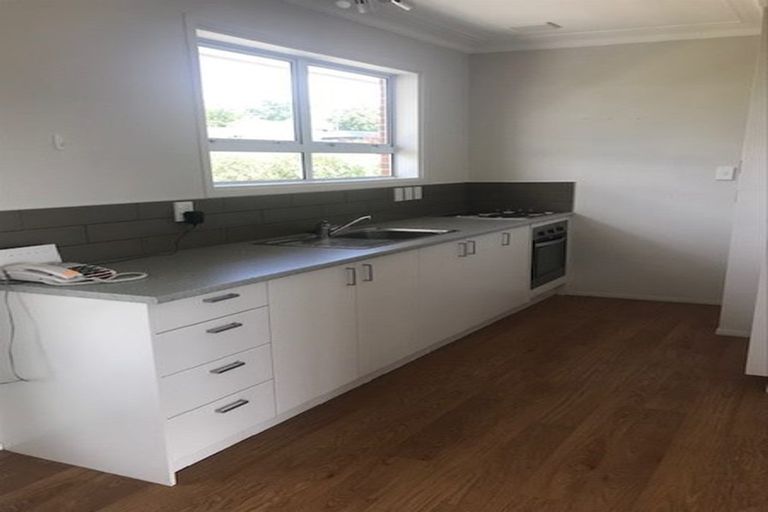 Photo of property in 5/54 Sale Street, Cockle Bay, Auckland, 2014