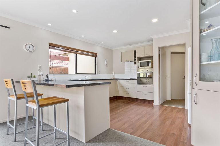 Photo of property in 90 Rowesdale Drive, Ohauiti, Tauranga, 3112