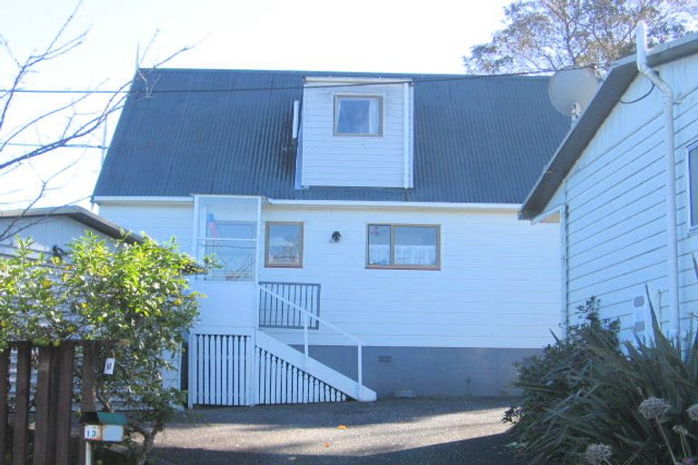 Photo of property in 13 Wallace Road, Ranui, Auckland, 0612