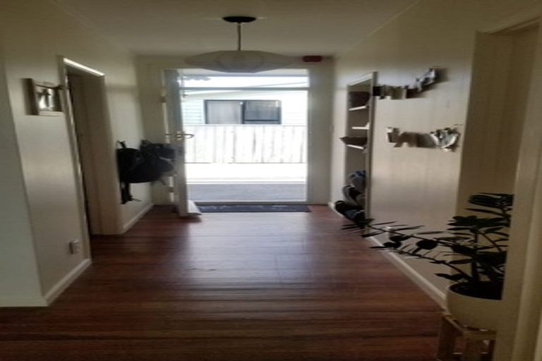 Photo of property in 1 Aurora Street, Petone, Lower Hutt, 5012