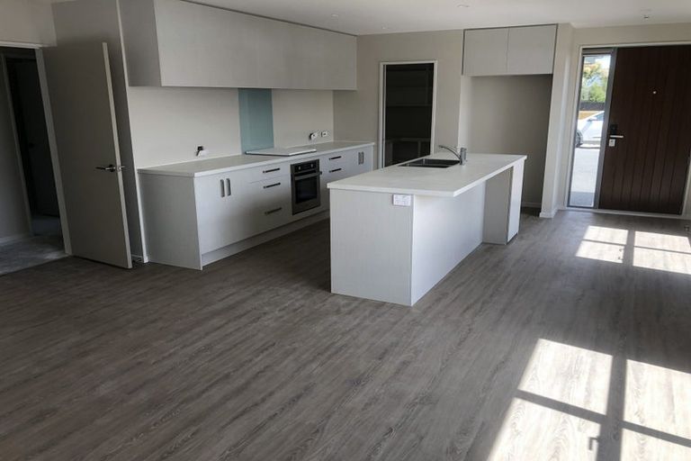 Photo of property in 51 Dampier Street, Woolston, Christchurch, 8023