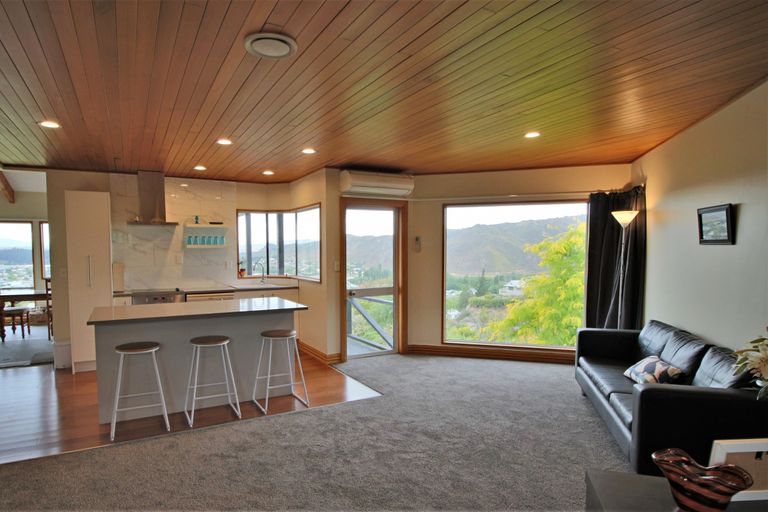 Photo of property in 15 Craig Place, Bridge Hill, Alexandra, 9320