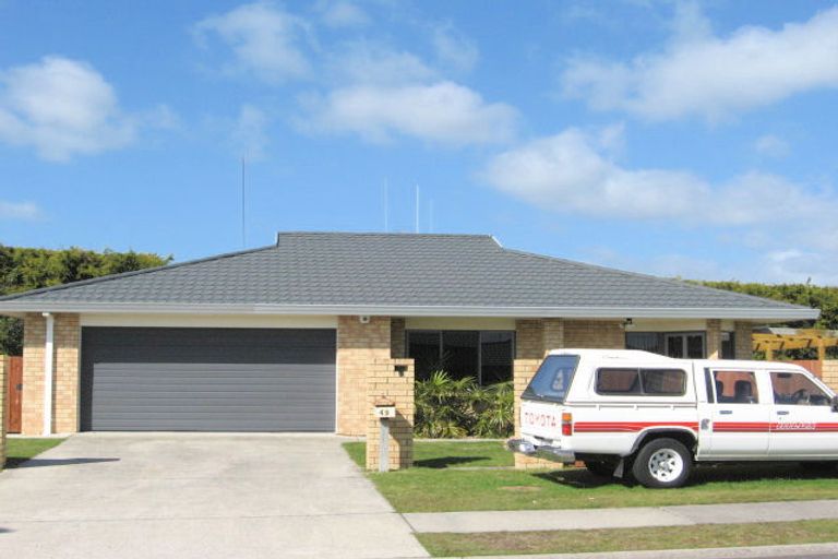 Photo of property in 49 Romana Crescent, Papamoa Beach, Papamoa, 3118