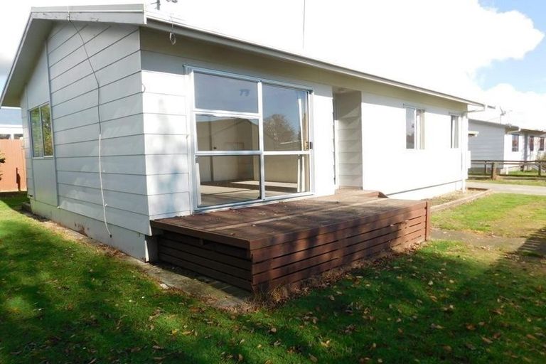 Photo of property in 16 Aspen Place, Owhata, Rotorua, 3010