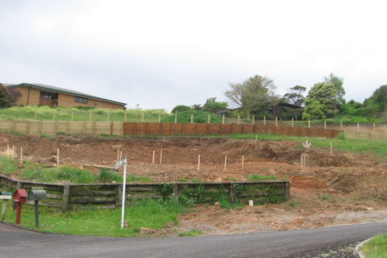 Photo of property in 16 Ohinemuri Place, Paeroa, 3600