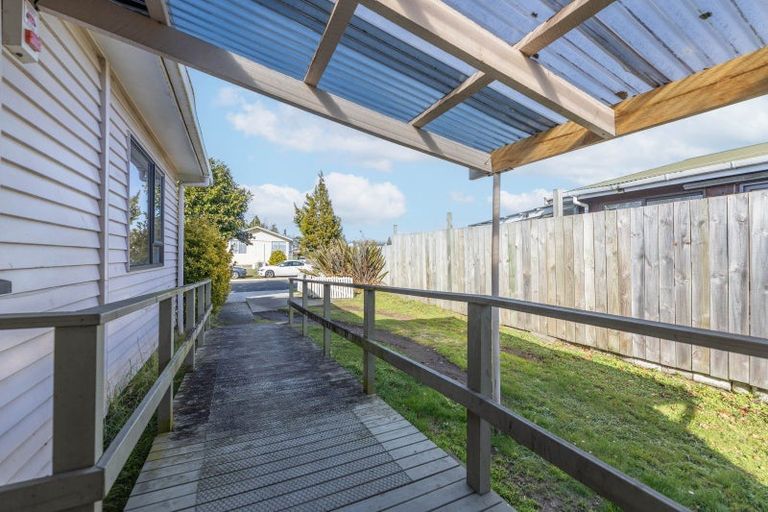 Photo of property in 14 Patikura Place, Turangi, 3334