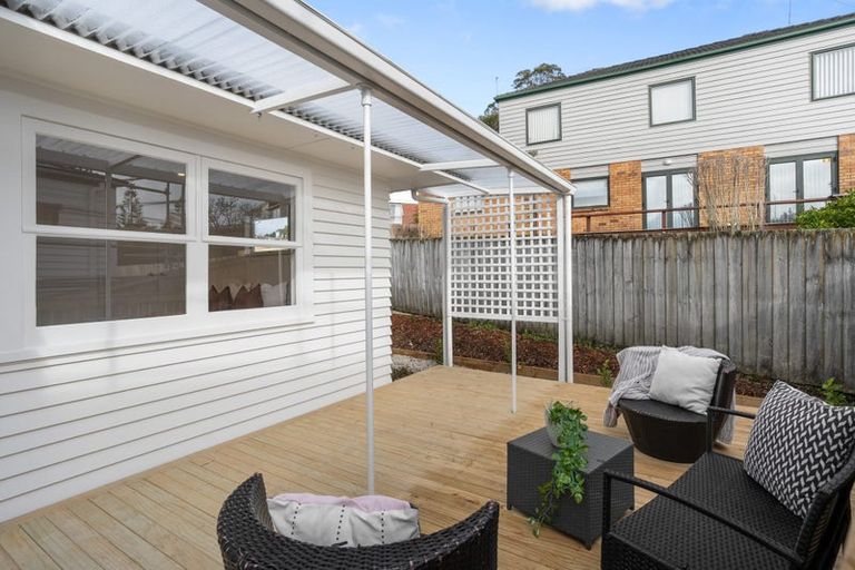 Photo of property in 36 Weldene Avenue, Glenfield, Auckland, 0629