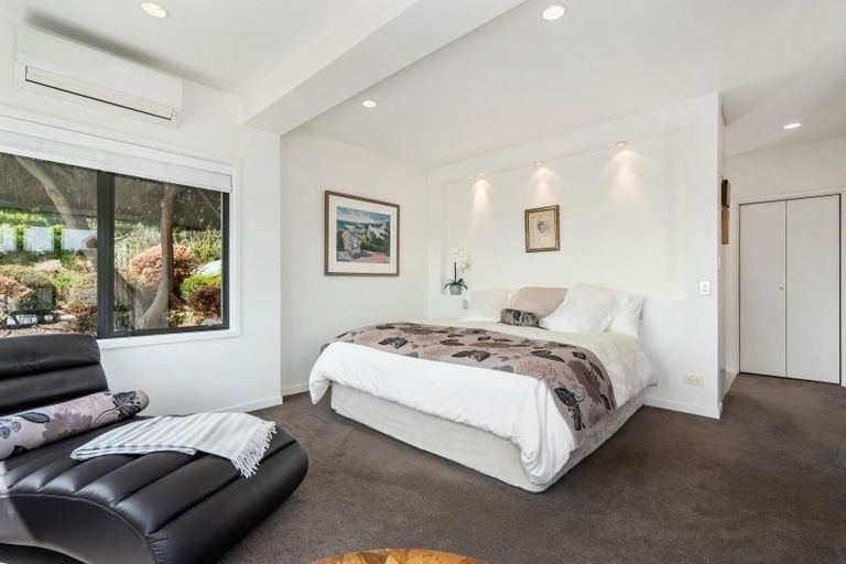 Photo of property in 152 Panorama Road, Clifton, Christchurch, 8081