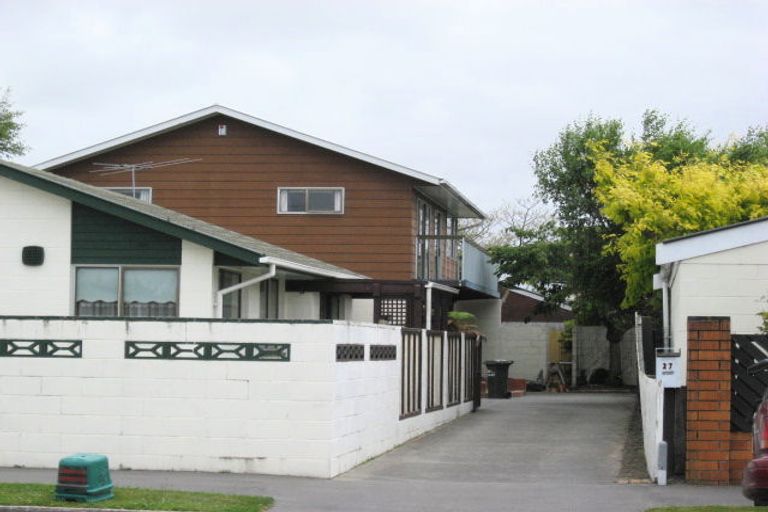 Photo of property in 2/27 Nortons Road, Avonhead, Christchurch, 8042