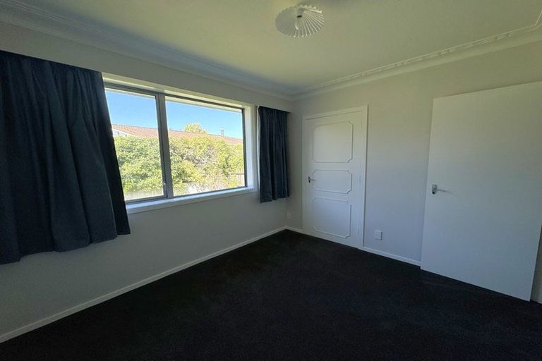Photo of property in 22 Kinmont Crescent, Kinmont Park, Mosgiel, 9024