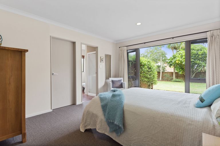 Photo of property in 90 Rowesdale Drive, Ohauiti, Tauranga, 3112