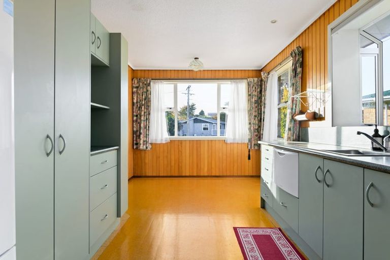 Photo of property in 12 Minifie Avenue, Melville, Hamilton, 3206