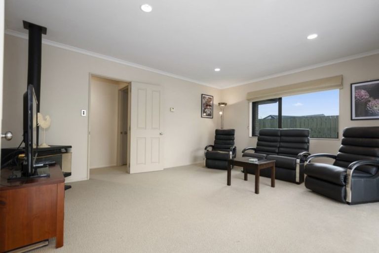 Photo of property in 34 Aranui Drive, Papamoa Beach, Papamoa, 3118