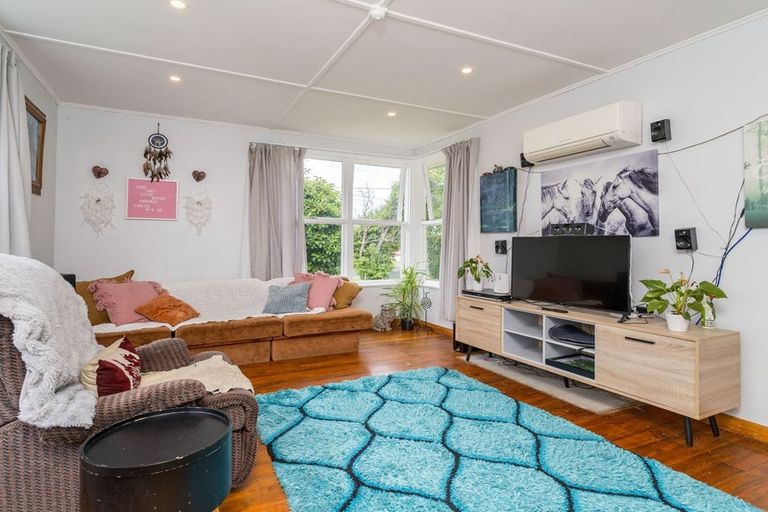 Photo of property in 17 Nairn Street, Mosgiel, 9024