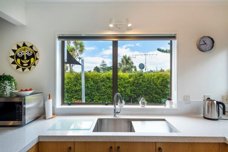 Photo of property in 1/21a Norman Road, Hauraki, Auckland, 0622