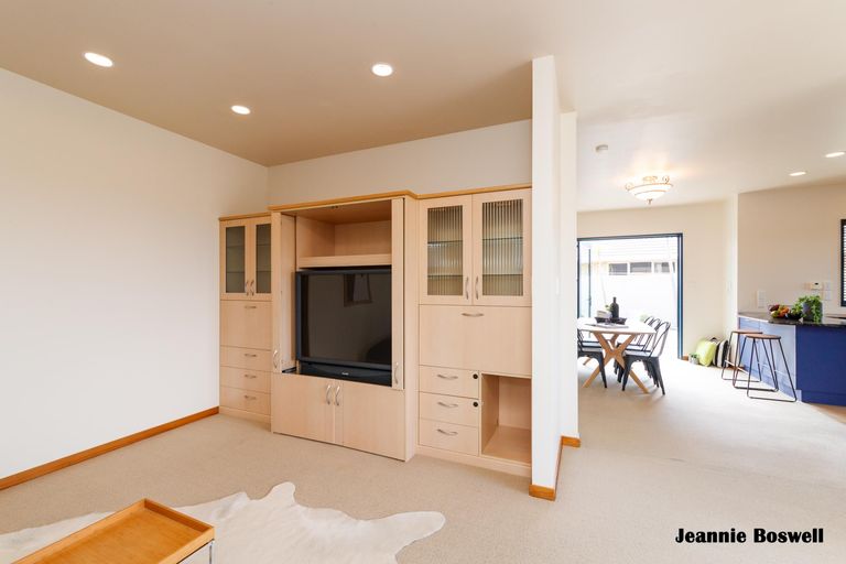 Photo of property in 55 Royal Oak Drive, Kelvin Grove, Palmerston North, 4414