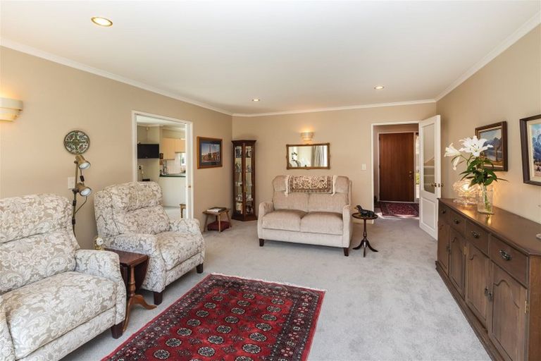 Photo of property in 1/53 Memorial Avenue, Ilam, Christchurch, 8053