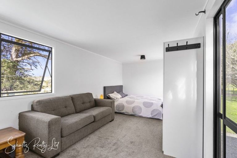 Photo of property in 316 Mountain Road, Maungaturoto, 0587