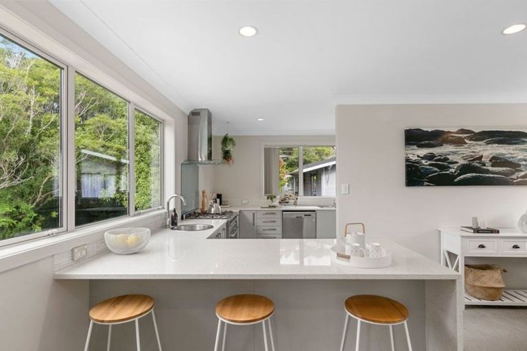 Photo of property in 38a Silverstream Road, Crofton Downs, Wellington, 6035